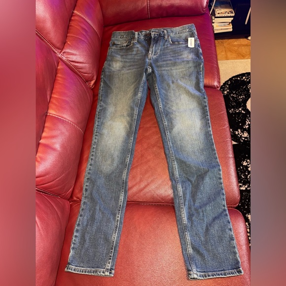 Men’s Old Navy Skinny fit built in flex jeans. 32x34. - Picture 1 of 4